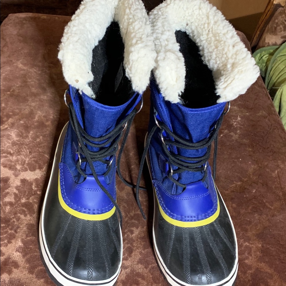 Sorel Winter Carnival boots size 11